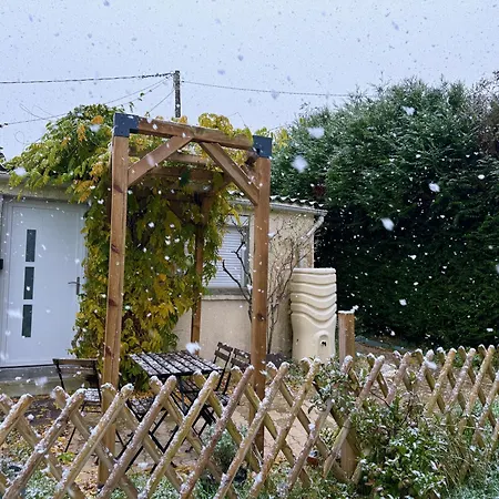 Exquisite Tiny House With Garden And Air Con - Between Paris-disneyland - 3mins From Train Station * Noisy-le-Grand