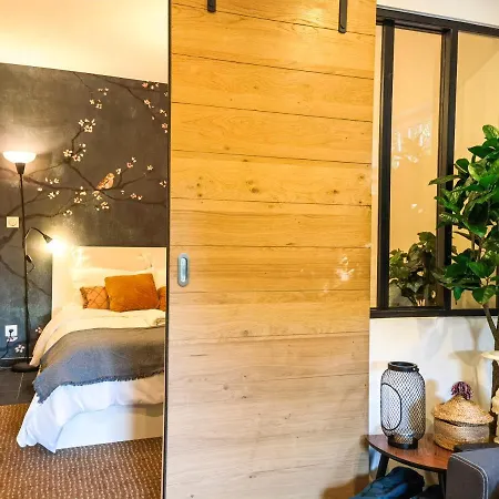 Exquisite Tiny House With Garden And Air Con - Between Paris-disneyland - 3mins From Train Station Noisy-le-Grand
