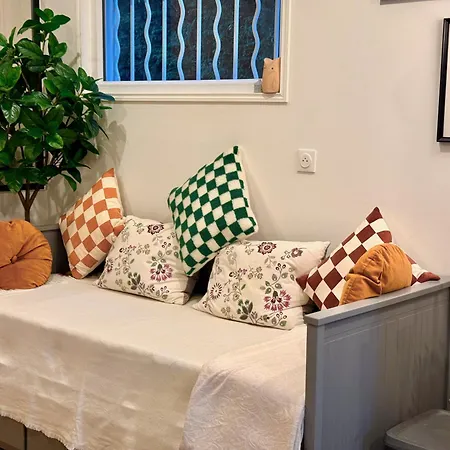 Exquisite Tiny House With Garden And Air Con - Between Paris-disneyland - 3mins From Train Station Διαμέρισμα *